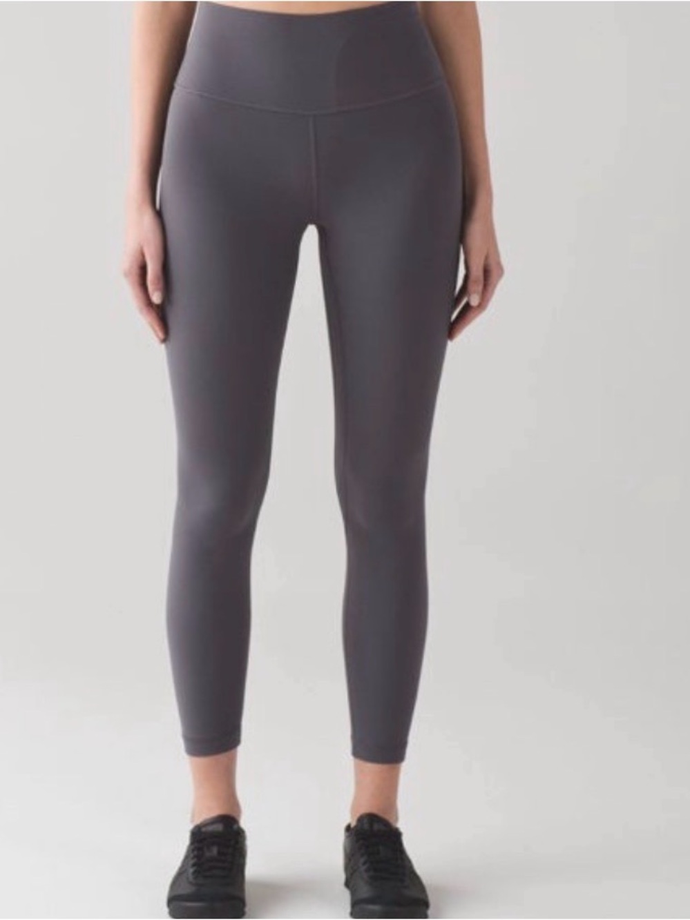 Lululemon High-Rise Align Leggings in Carbon Grey